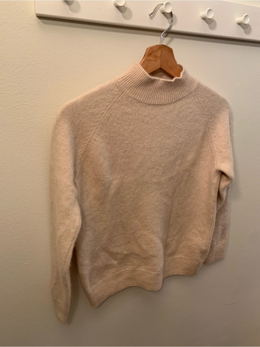 100% Cashmere & Wool Blend Mock Neck Neutral Sweater- without brand tag